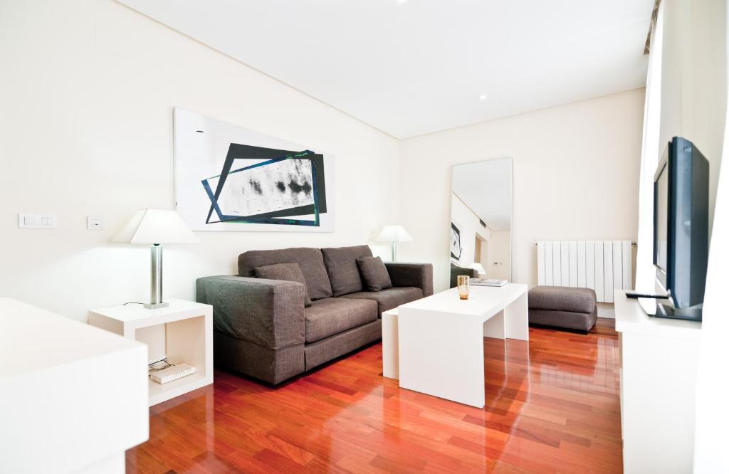 Hostal Retiro Madrid Extérieur photo